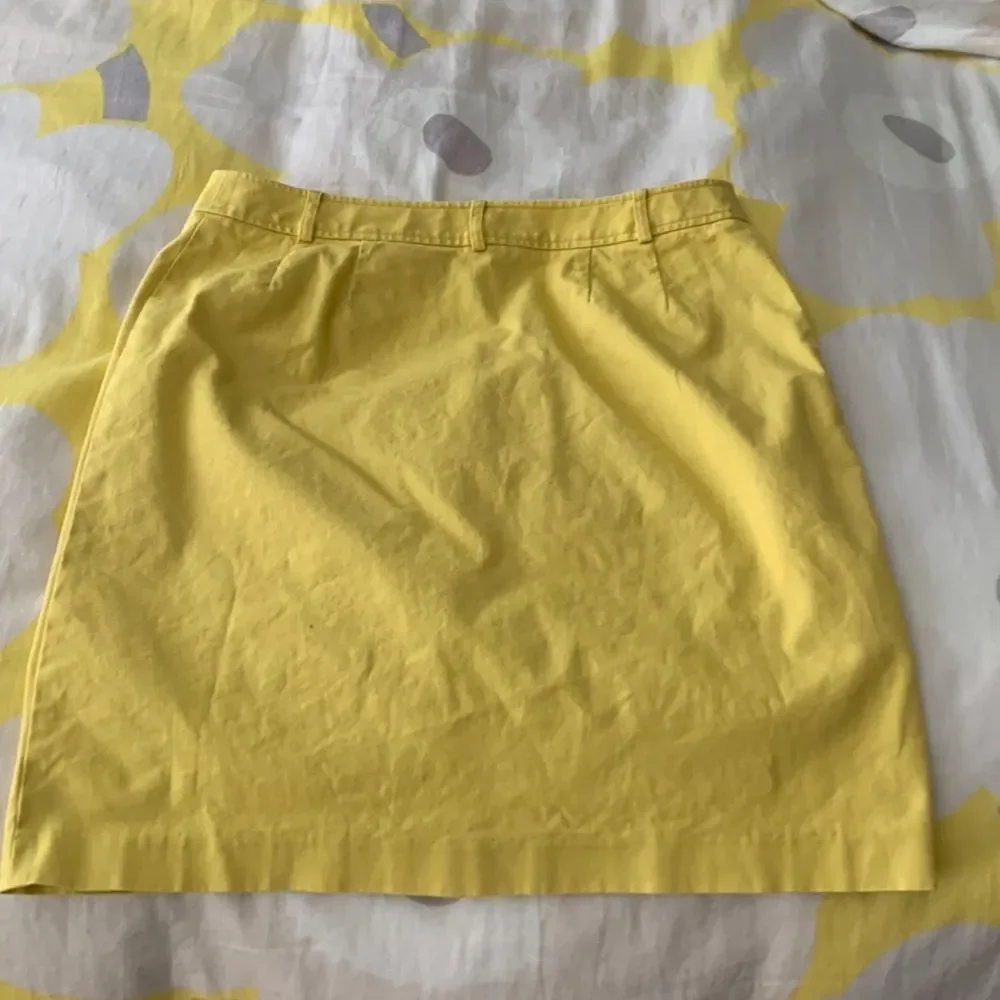 J. McLaughlin Yellow Button Up‎ Skirt